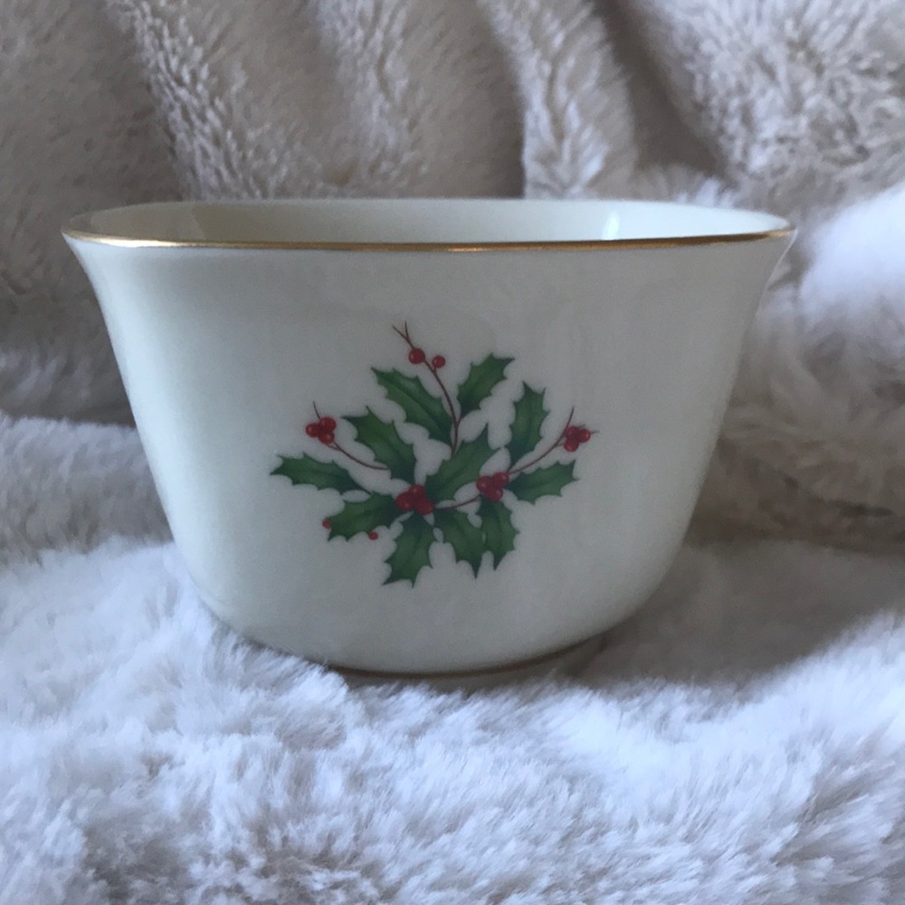 Lenox Holiday Dish